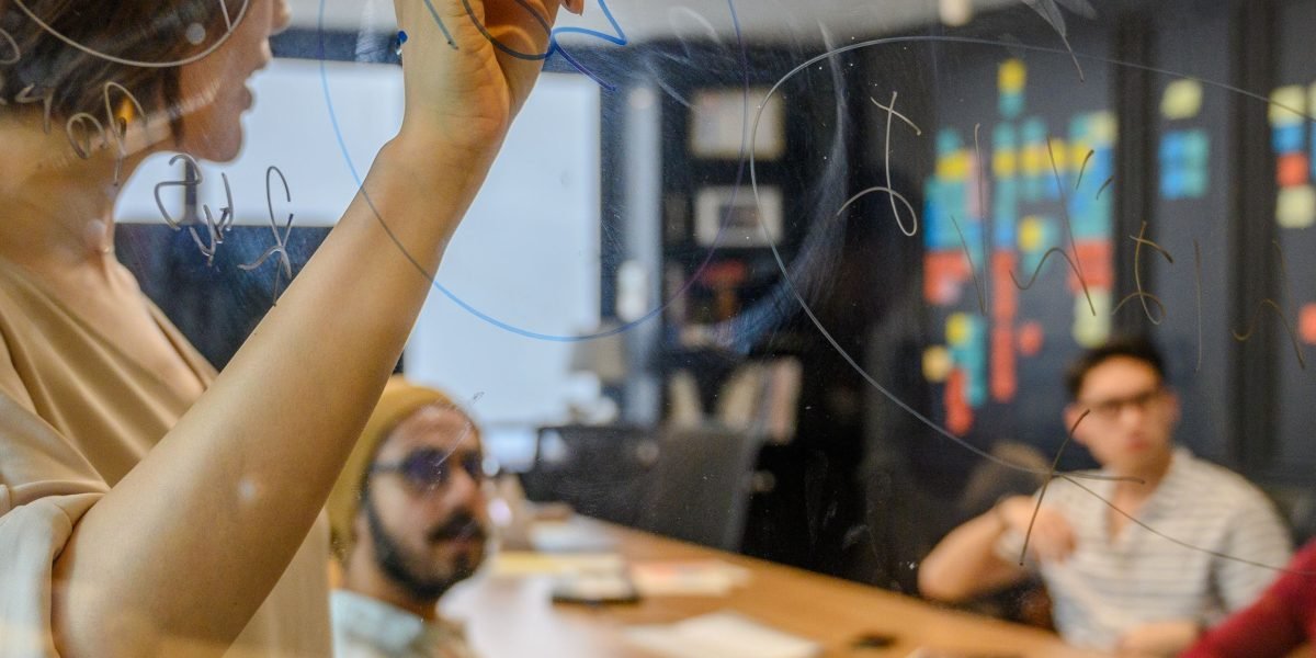 A marketing consultant actively strategizing new approaches to adapt to the fast-evolving AI landscape.