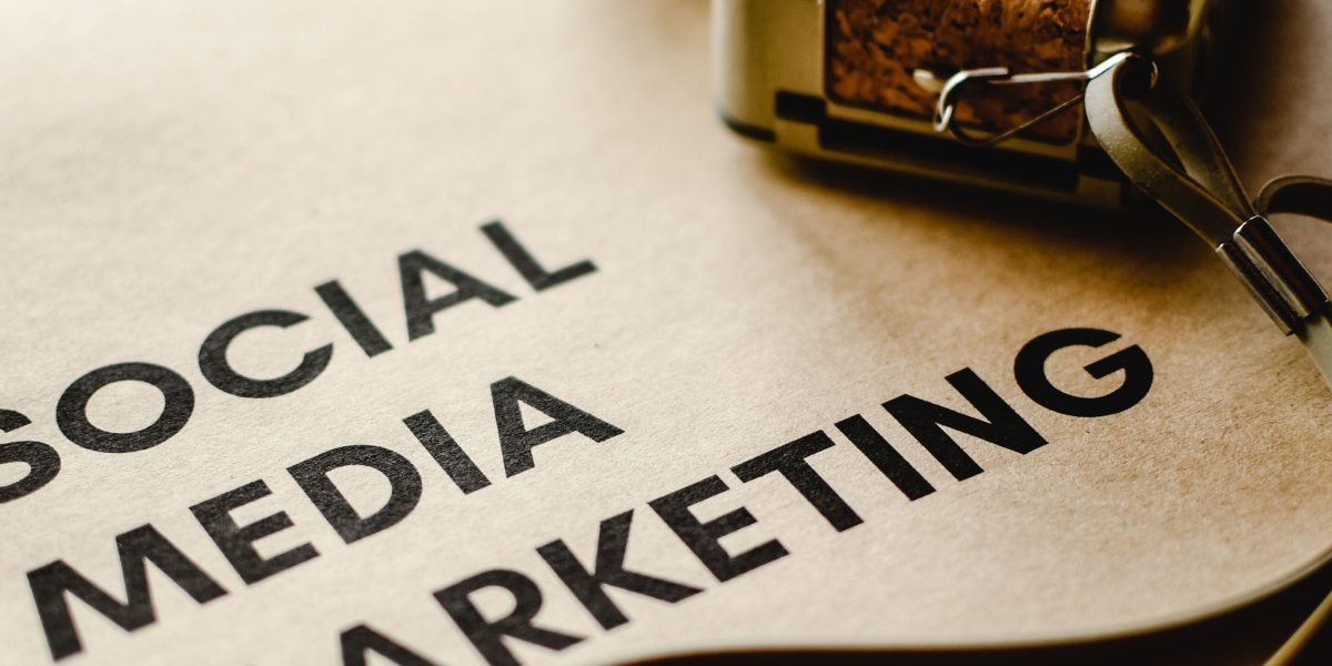 This article explains why AI is now central to social media marketing services in 2026 and shows how leaders and teams can use it without getting overwhelmed. I...
