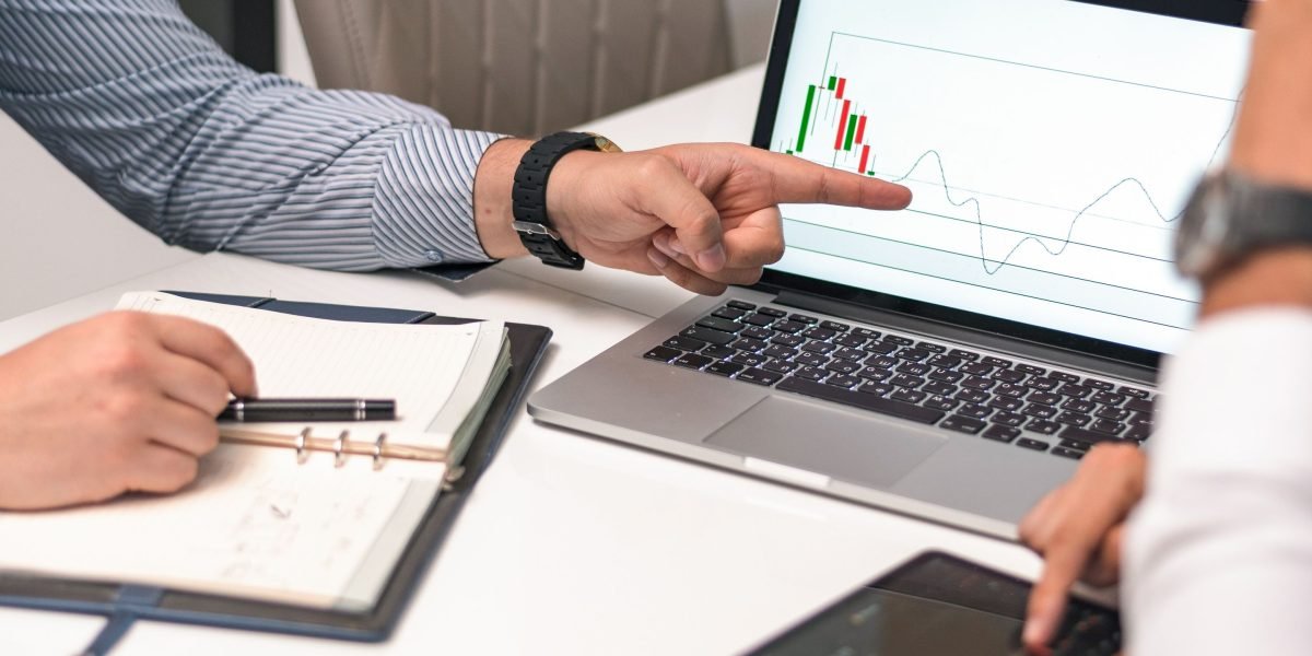 As information overload and demands for measurable outcomes grow, communication professionals must pair storytelling with data skills; a Master of Science in Co...