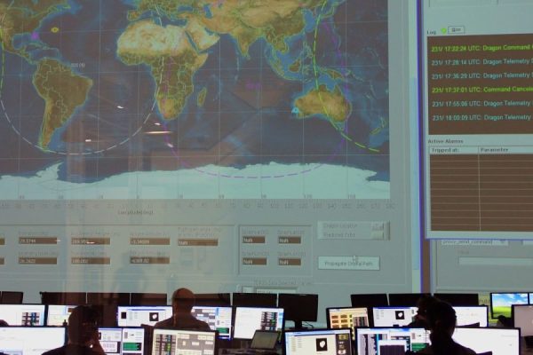 This article explains why advanced data engineering and data science programs are crucial in 2026 and how to pick the right one for career growth. It compares r...