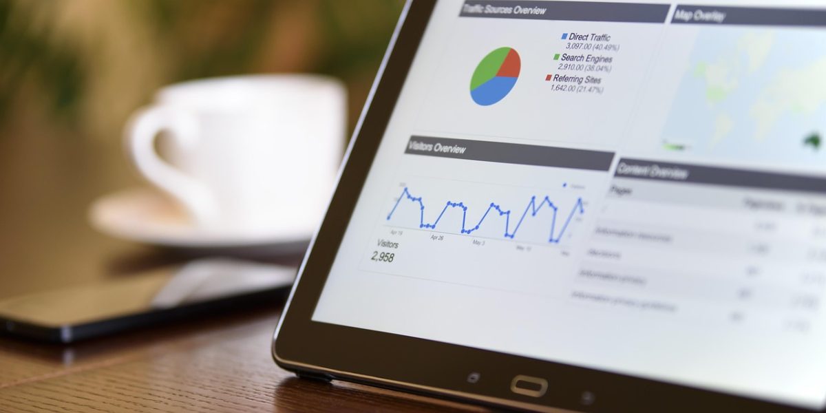 This article offers a concise, practical roadmap for learning data science from scratch, aimed at busy professionals who feel overwhelmed by the field. It expla...