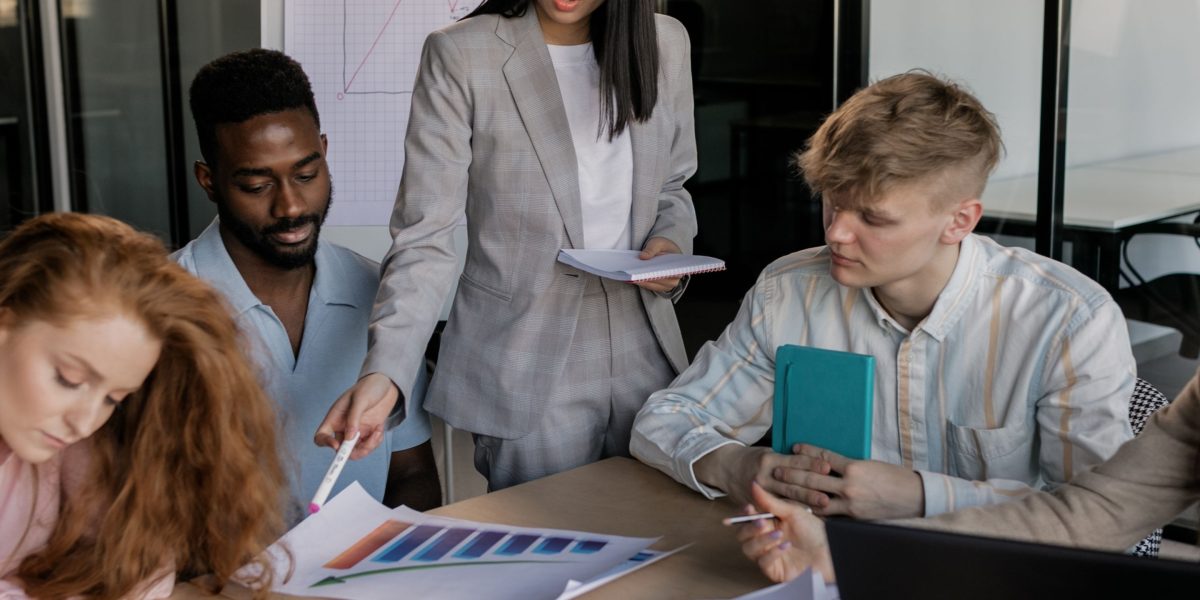 This article explains why the classic 4 Ps of marketing — Product, Price, Place and Promotion — still matter in 2026 and how to use them alongside modern AI too...