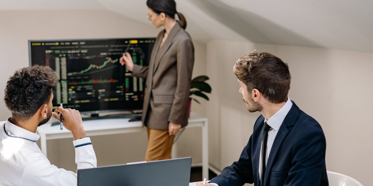 Effective communication of complex data insights to stakeholders is crucial for impactful data analysis.